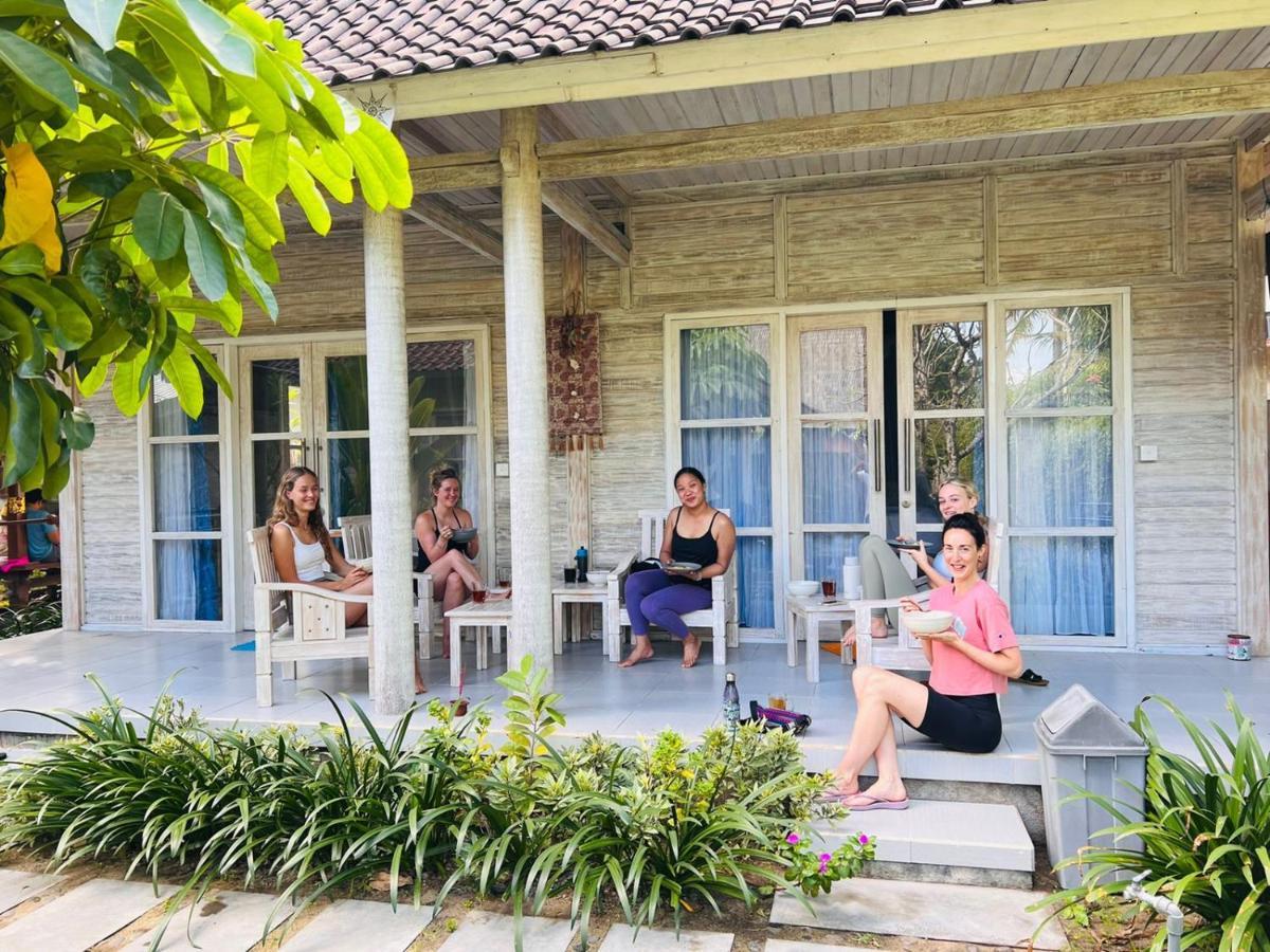Vista Huts Lembongan Hotel Bagian luar foto