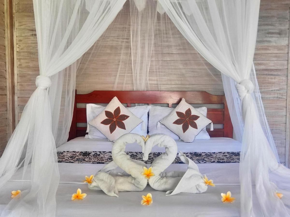 Vista Huts Lembongan Hotel Bagian luar foto