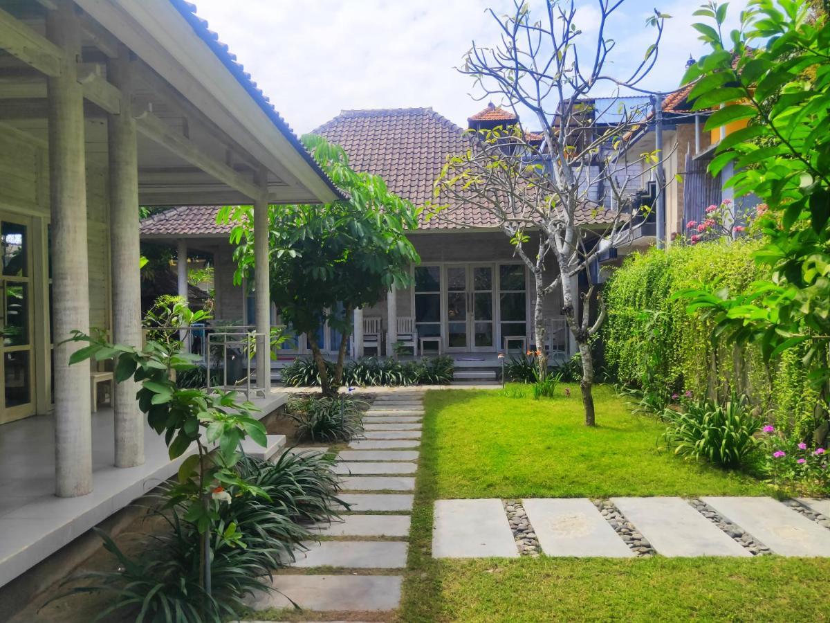 Vista Huts Lembongan Hotel Bagian luar foto