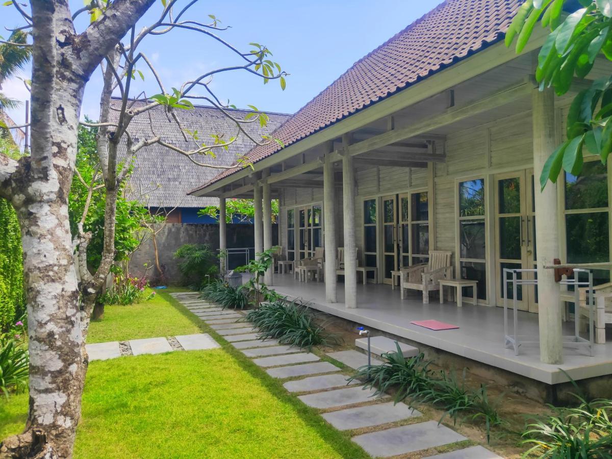 Vista Huts Lembongan Hotel Bagian luar foto
