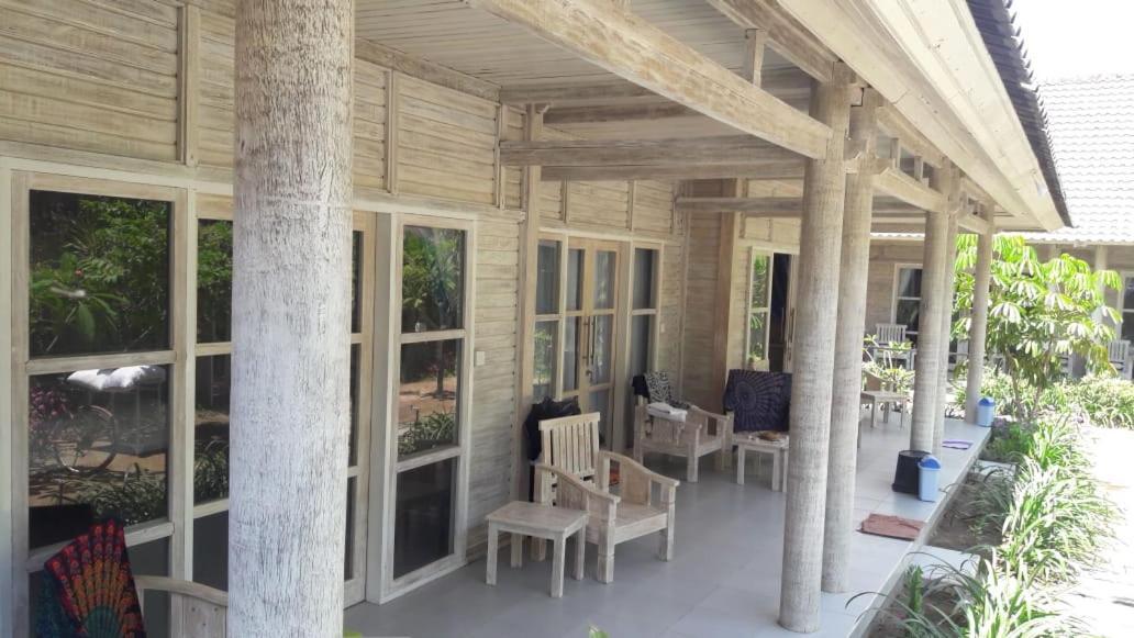 Vista Huts Lembongan Hotel Bagian luar foto