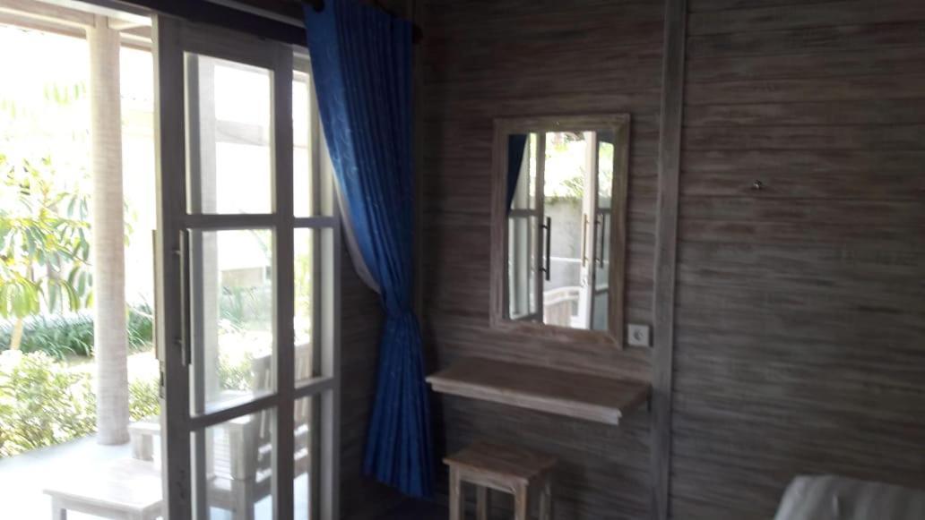 Vista Huts Lembongan Hotel Bagian luar foto
